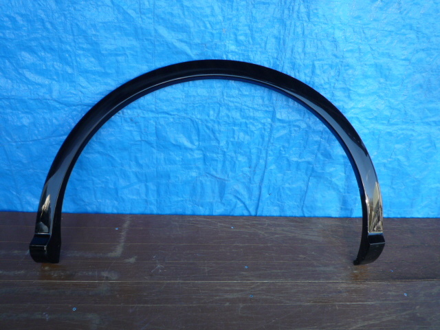 ☆BH229 アウディ Q5 80A フェンダーモール アーチモール 左 リア 80A853817B拍卖