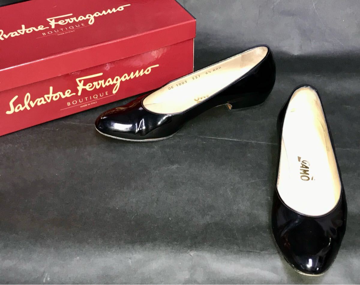 フェラガモ★Ferragamo★エナメルローヒールシューズ フラットシューズ 6 1/2 AAA ブラック拍卖