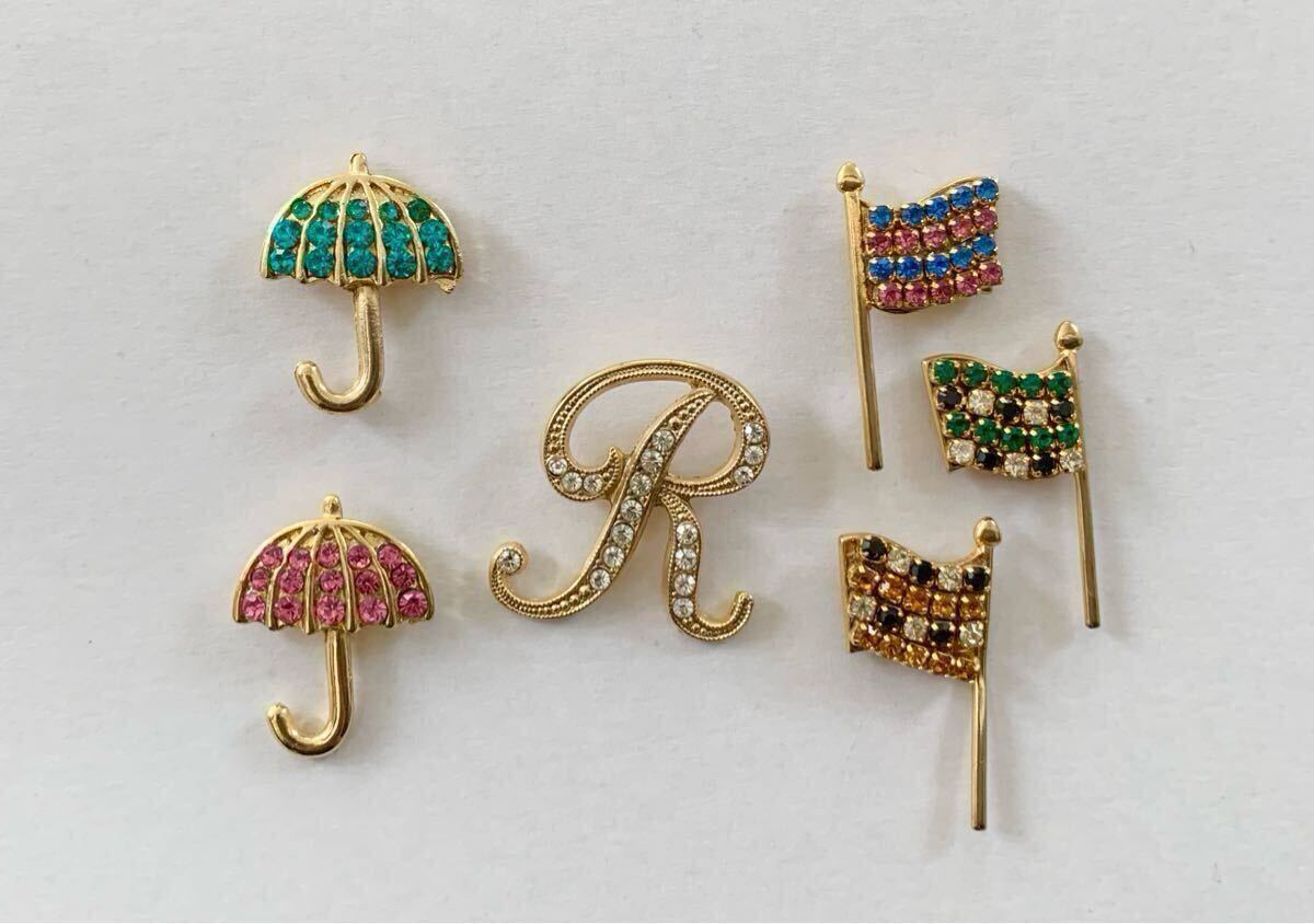 【USED】ヴィンテージ イニシャルR 旗 傘 ピンブローチ まとめて6点 マルチカラー ゴールドトーン ピンズ拍卖