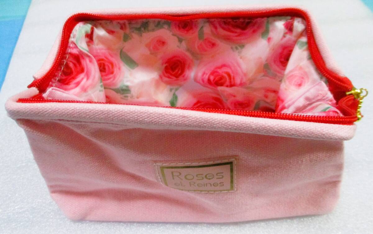 No4240 ROSES et Reines 化粧ポーチ拍卖