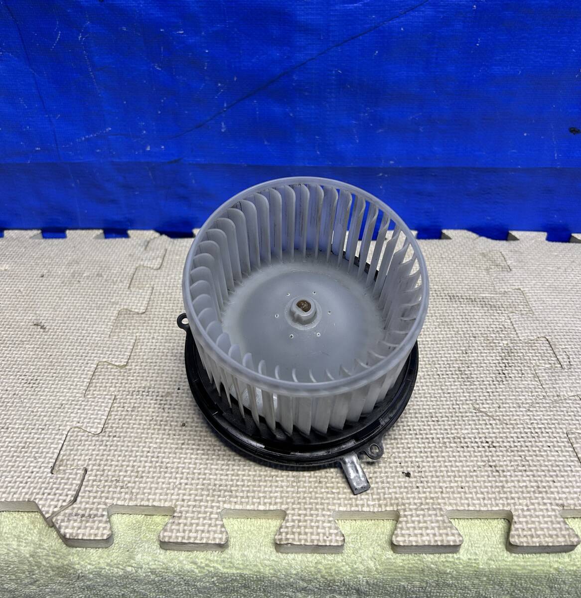 パジェロミニ H58A H21年 ブロアモーター DENSO拍卖