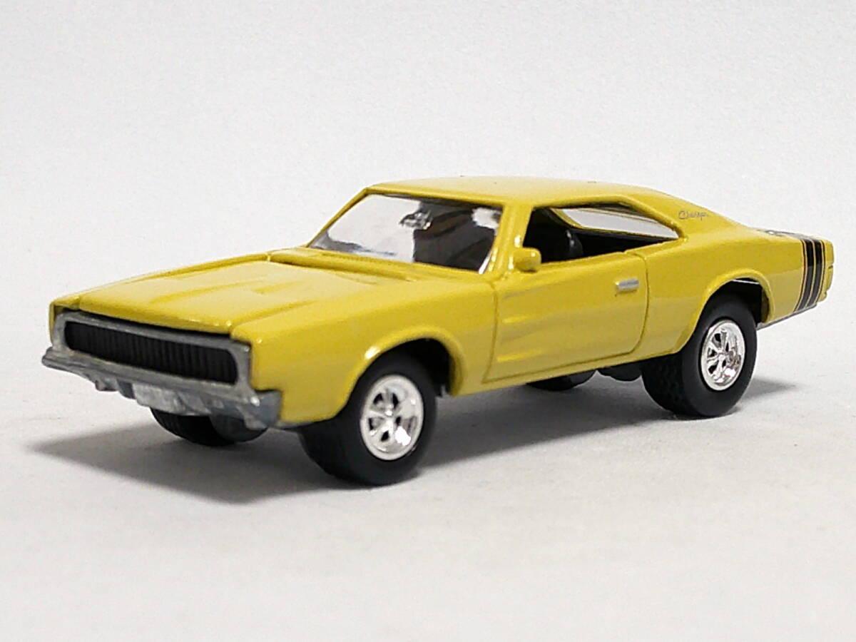 ジョニーライトニング (薄黄) '68 ダッジ チャージャー <ルース> Johnny Lightning 拍卖