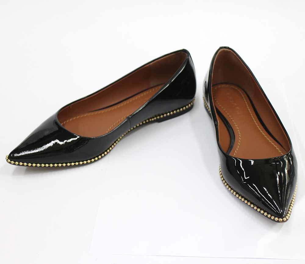 【COACH】コーチ フラット パンプス ボールチェーン スタッズ エナメル ブラック サイズ 5C(約22cm)レディース拍卖