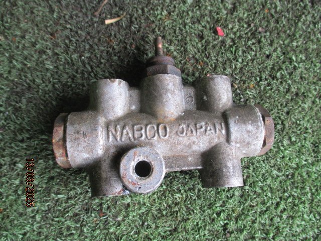 (0354)SRL311 フェアレディ ブレーキPバルブ拍卖