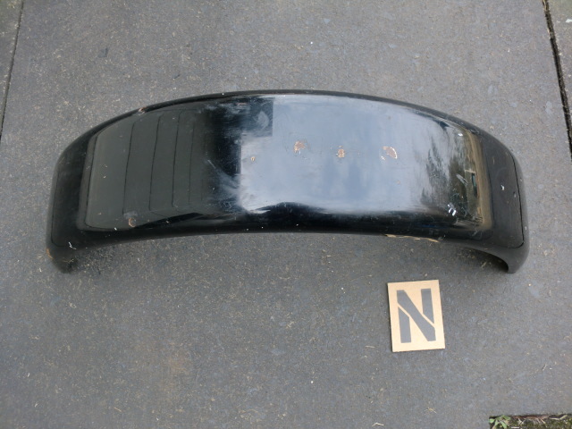 6インチ フラットフェンダー 鉄 スチール 黒ペイント 穴あけ加工あり カスタム チョッパー 加工ベース 製作 FN拍卖