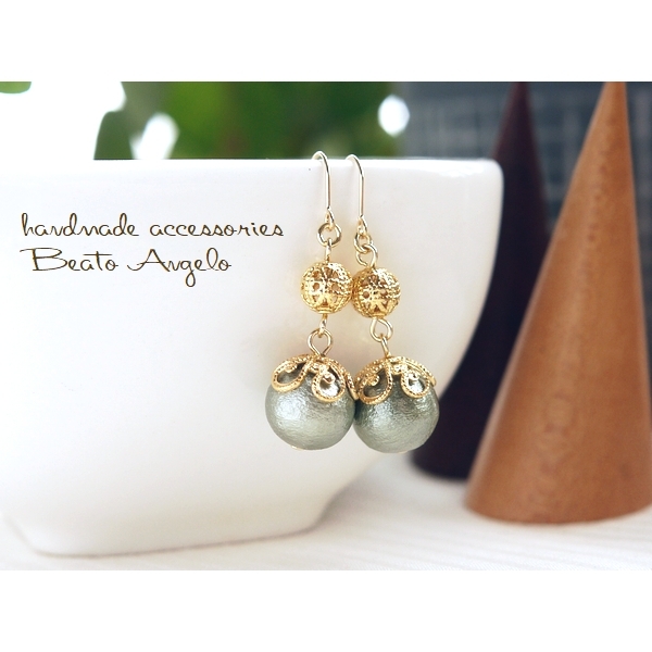 ◇◇+angelo+コットンパールと透かし玉のピアス(p-451)ライトグリーン G 10mm 花座拍卖