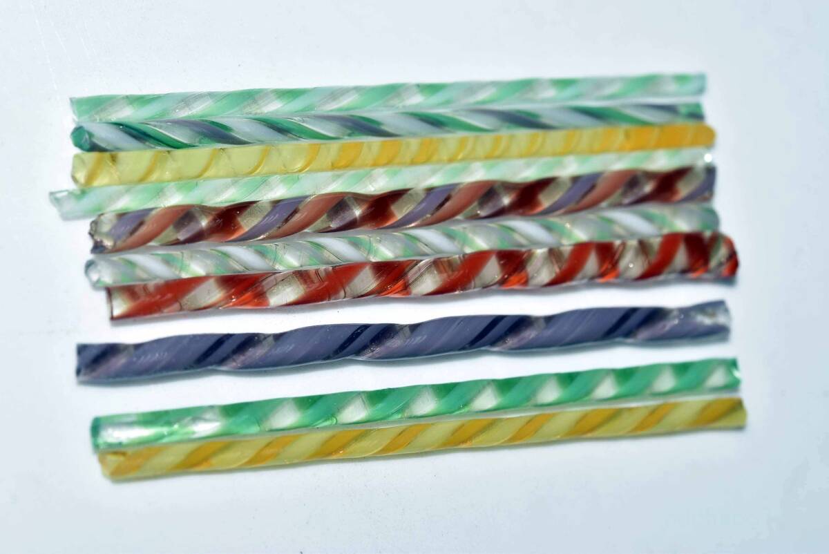 ガラスレース棒,繊細緻密小物製作に最適(12264-g1 )煌めくモレッティの細密なガラスレース棒 #レジン #とんぼ玉 #フュージング拍卖
