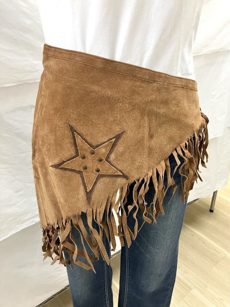 新品未使用 豚革ウエスタンフリンジ 腰巻き スウェード アメリカンバイカー ウエスタンスタイル キャメル タグ付き レディース拍卖