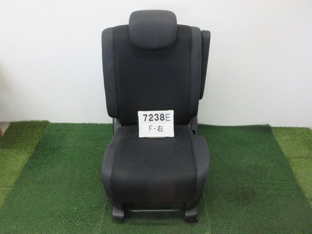7238E セレナ 前期 C25 CC25 NC25 CNC25 純正 フロント 右 運転席シート G Dサイズ拍卖
