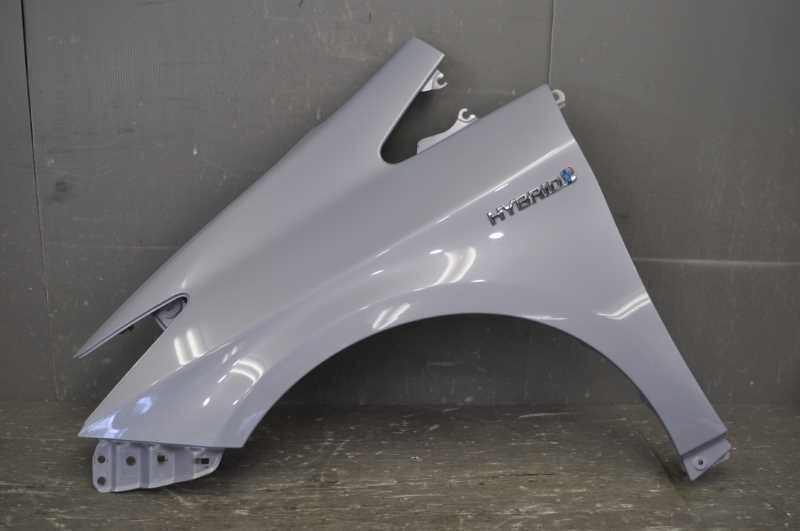 プリウス S 前期 (ZVW30) 純正 破損無 取付OK 左 フェンダーパネル 8V0 アイスバーグシルバーマイカM 53802-47050 s012703拍卖