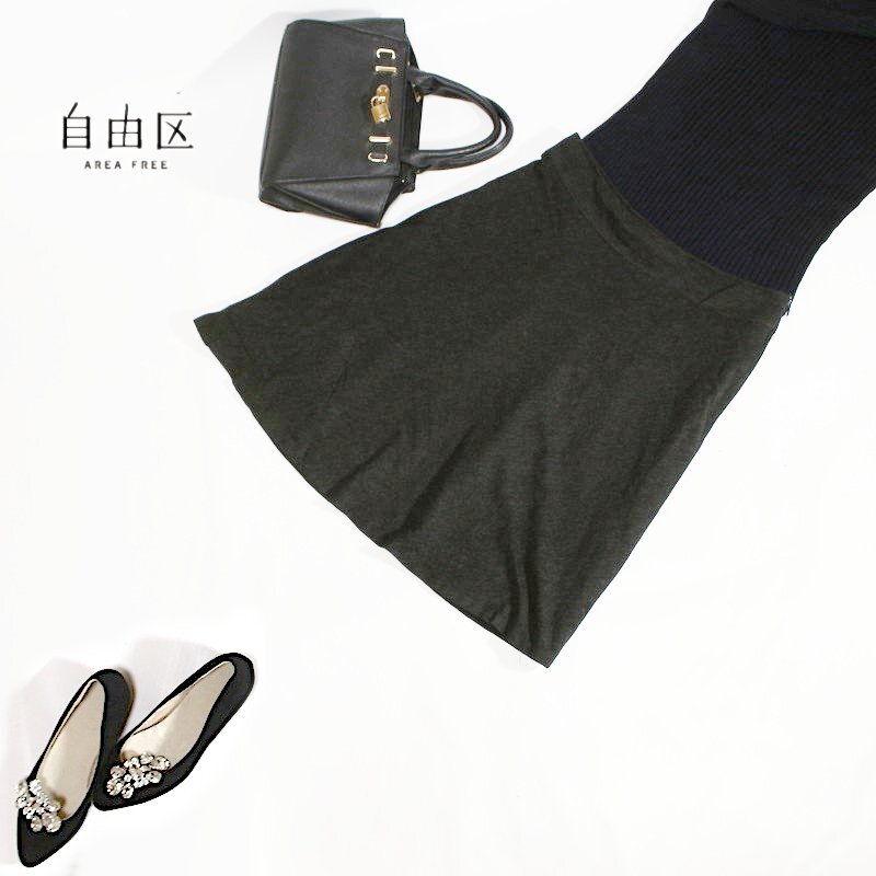 イタリー素材 ジユウク 自由区 株) オンワード樫山 お洒落 ストレッチ ウールタッチ ジャージ― 秋 冬 スカート 40 11号 チャコールグレー拍卖