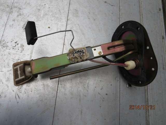 スバル インプレッサ GG2 H17年式 ■フューエルポンプ ■中古 ★205254拍卖