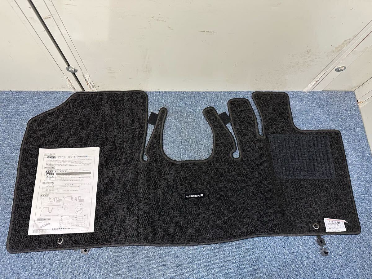 未使用!新品!スズキ ワゴンR MH35S 安心の純正フロアマット 1台分拍卖