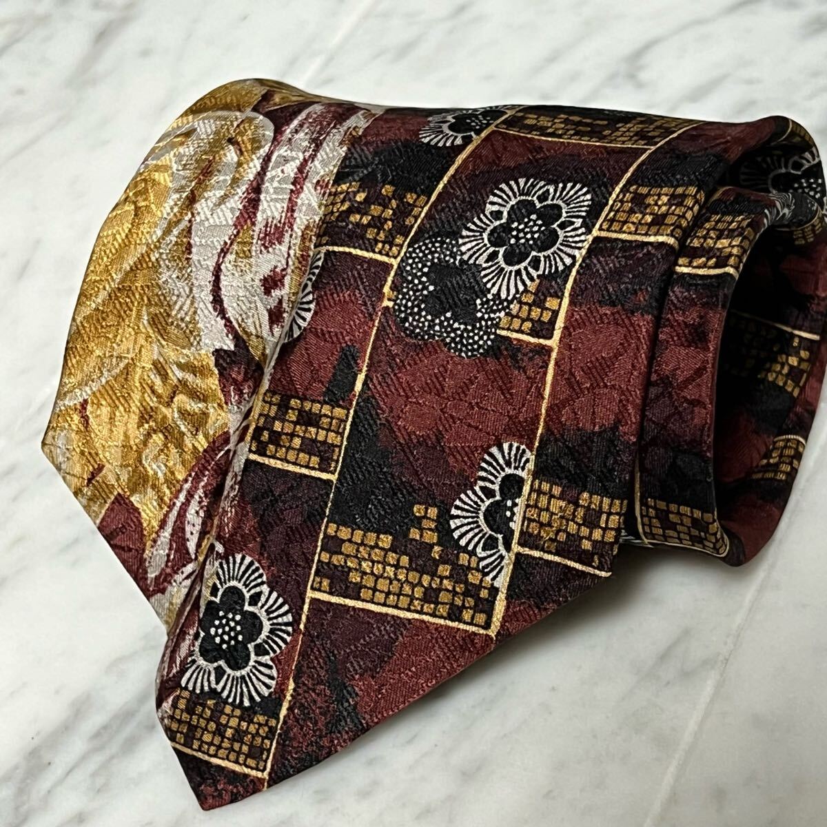 【美品】 999円~ CANALI ネクタイ レッド系 マルチカラー 総柄 (R3)拍卖