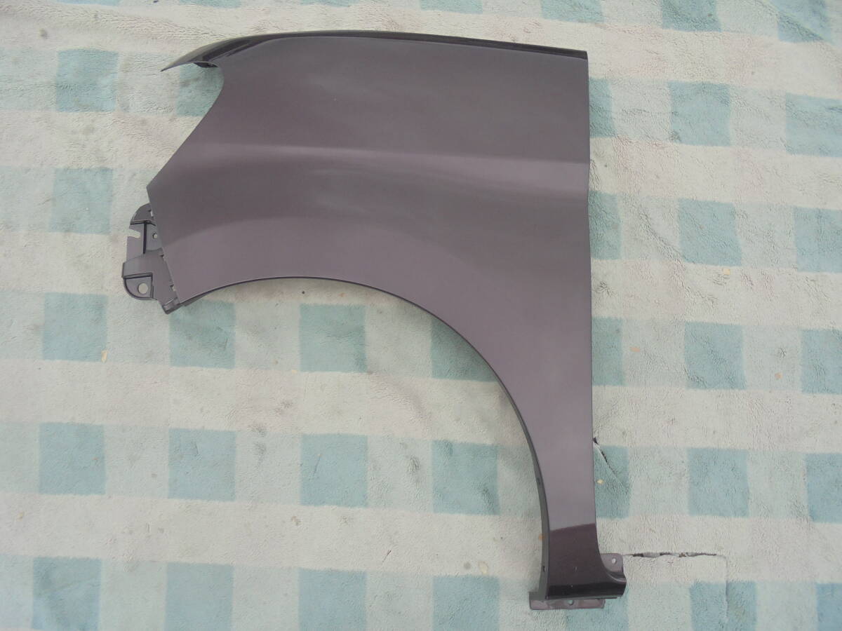 タント LA600S.LA610S 純正 左フェンダー 53812-B2661 ☆送料格安 ☆要確認 7100拍卖