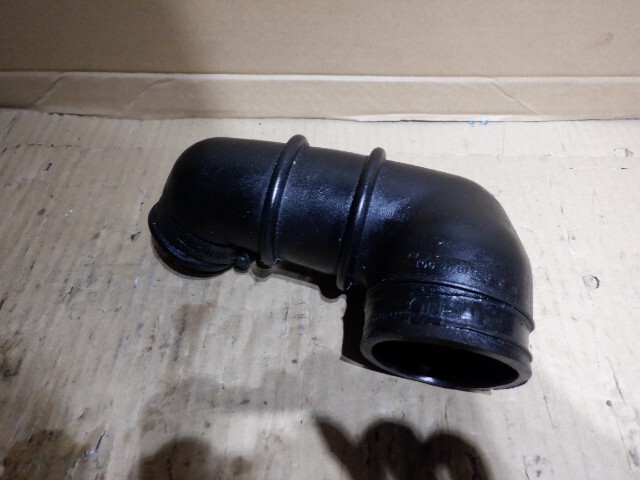 ビッグホーン いすゞ イスズ BIGHORN UBS69GW 純正 インテークパイプ 28-97047-061 管番70655/b1拍卖