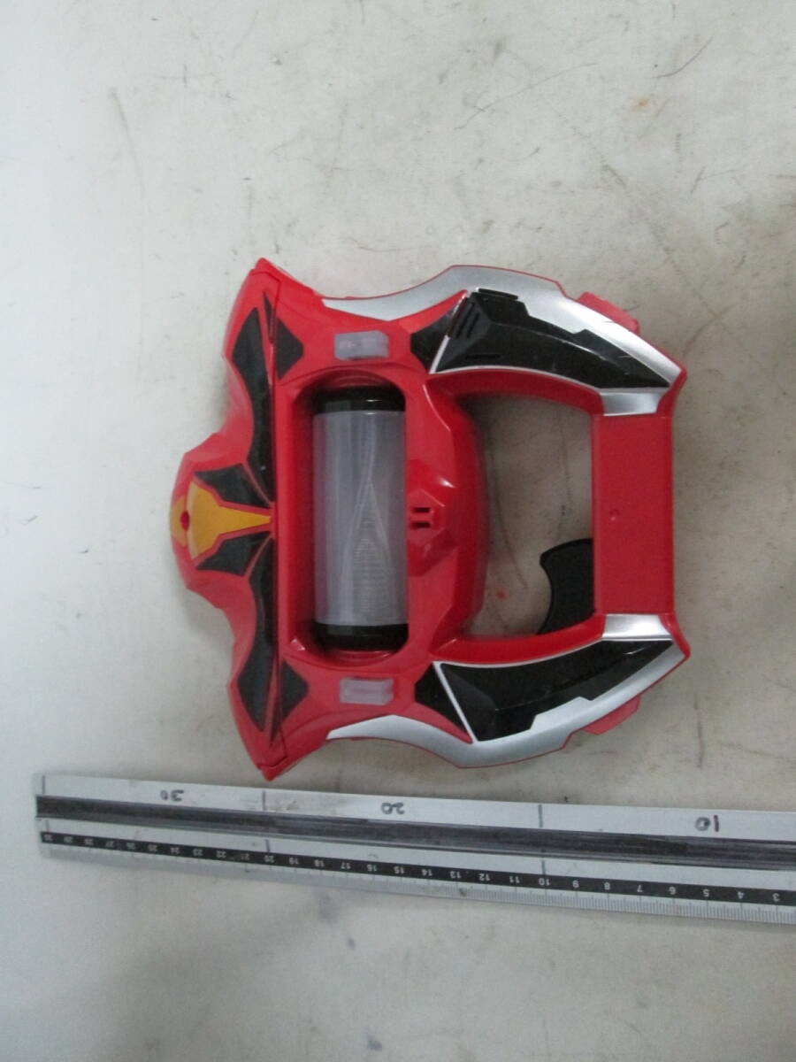 ウルトラマンジード DXジードライザー ひかってて喋りました、コスレキズあります 送料は商品説明欄に記入拍卖