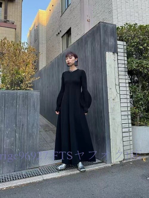 B3163☆新品個性的な黒ニット素材のお袖ぷっくりラウンドネックマキシ丈ワンピ大きいサイズロング丈長袖ワンピお色選択可拍卖