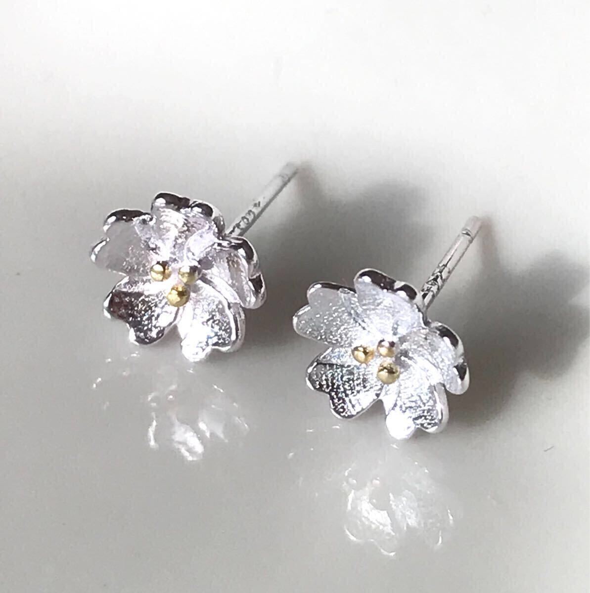 新品 フラワーピアス 桜 シルバー925 刻印 有 スタッドピアス お花 花細工 桜ピアス セール 花 プチプラ ユニセックス 送料無料拍卖