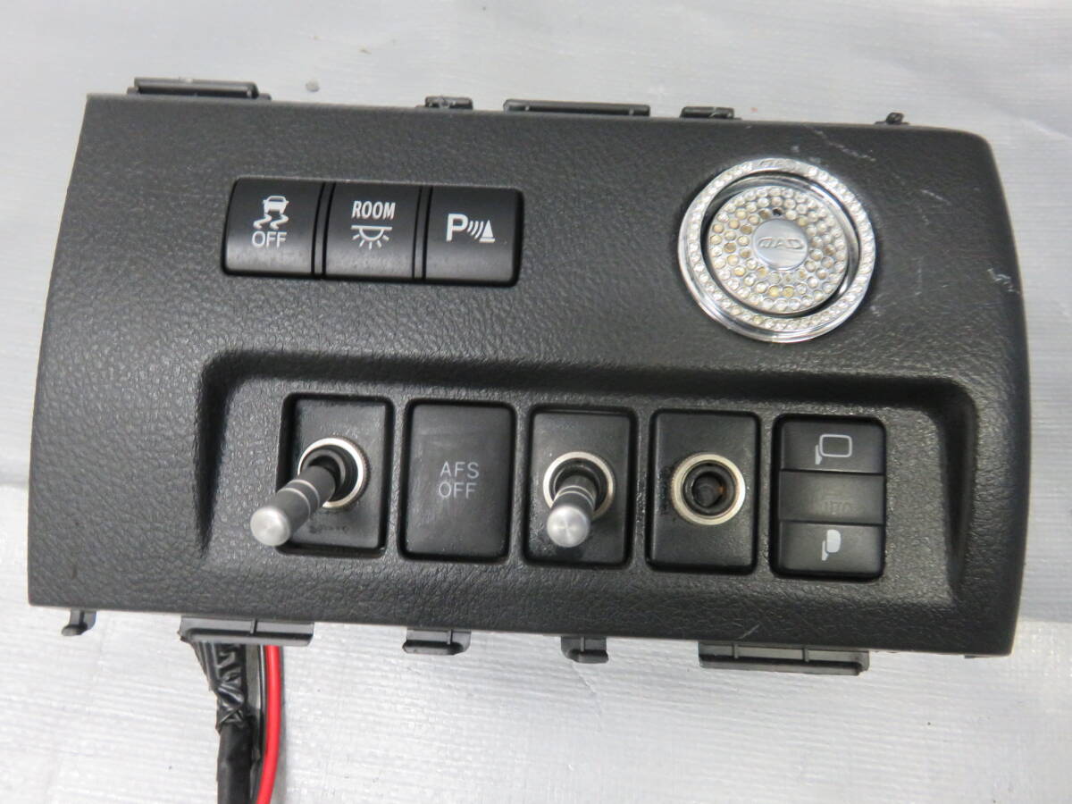 ★STD4362 トヨタ アルファード/ヴェルファイア ANH20W ANH25W/GGH20W GGH25W インストルメントパネルスイッチ拍卖