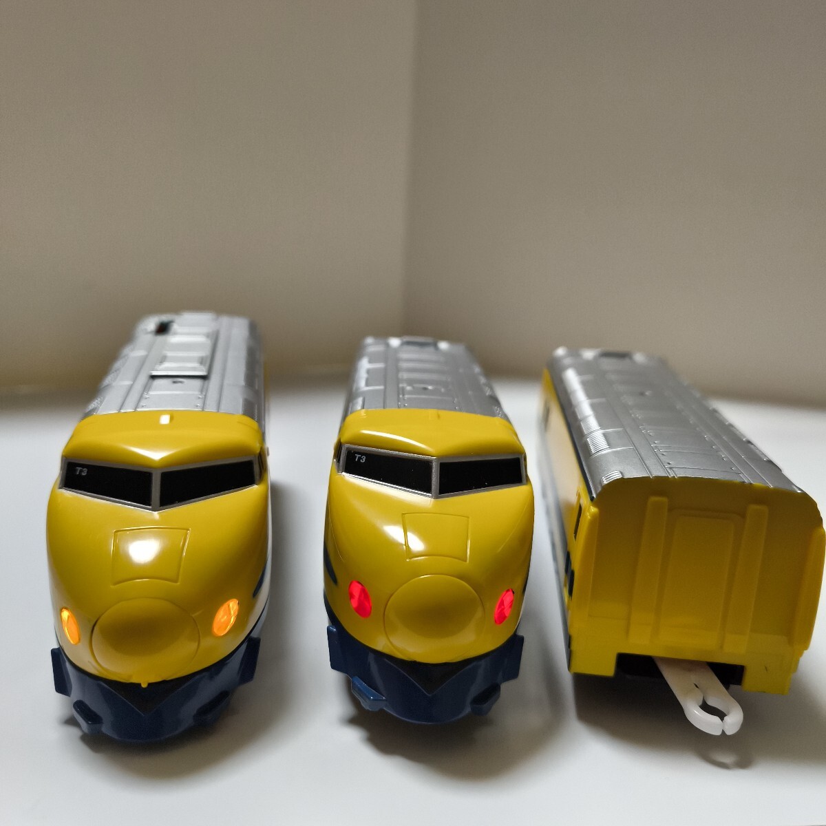 TOMY プラレール ドクターイエロー 922形 ヘッドライト、テールライト点灯拍卖