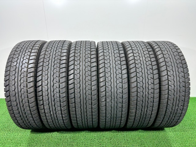 ☆送料込み☆ 2022年製以降 205/80R15 109/107L LT ダンロップ SPLT01M スタッドレス 6本 205/80/15 タイヤ拍卖