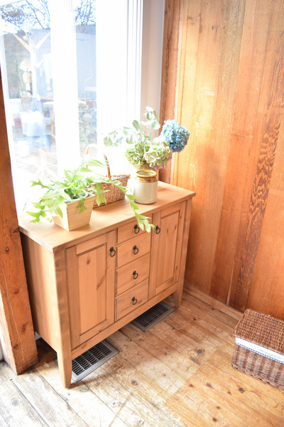 カントリーデザインサイドボード 天然木 幅95 高さ80 オイル仕上拍卖