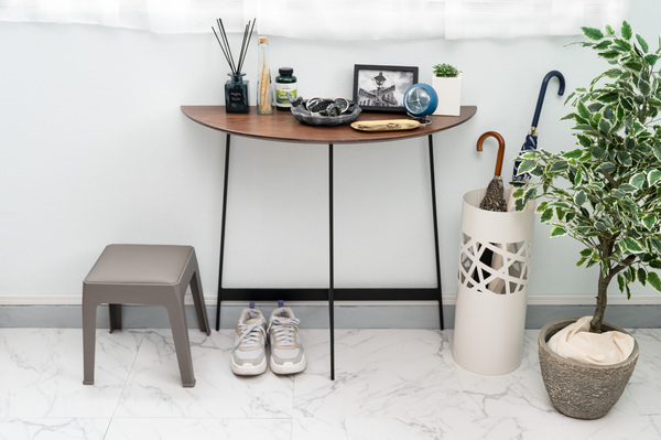 おしゃれ スタイリッシュコンソール コンソールテーブル ブラウン色 幅83cm 北欧 アイアン拍卖