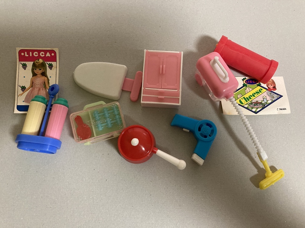★リカちゃん ロッテ フーセンガム おまけ 食玩 オマケ グリコ リカ プチサンプル 食品サンプル Licca 当時物 昭和レトロ ミニチュア ①拍卖
