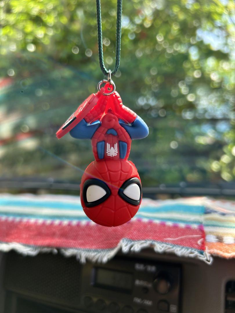 車内アクセサリー キーホルダー スパイダーマン 車 バイク 自転車 2拍卖