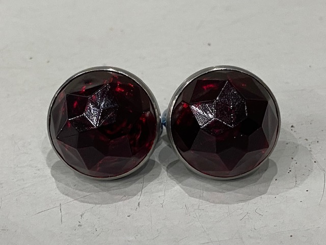 カット有りガラスレンズナンバースクリューレッド拍卖