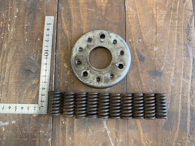 クラッチスプリングとアウタープレート パン ナックル サイドバルブ拍卖