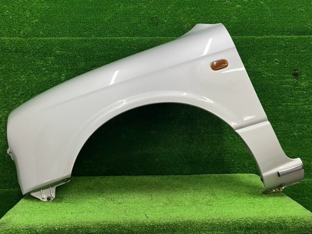 ダイハツ ミラジーノ  L710S フェンダーパネル左(助手席側) カラーS07シルバー拍卖
