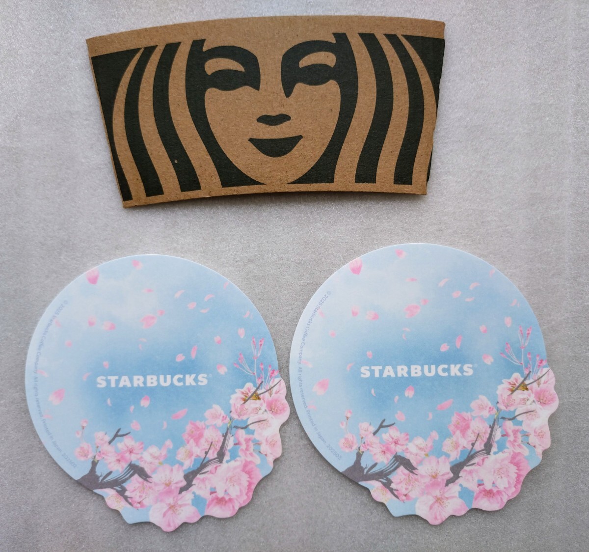 ★新品 STARBUCKS スターバックス コースター スリーブ ショートサイズ 紙製 スタバ 桜 花柄拍卖