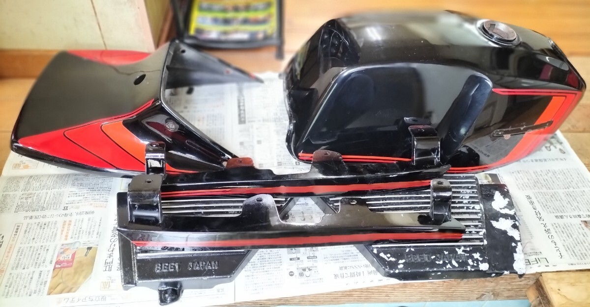 GSX250E GSX400E純正タンク セレクトテールRG250E GS400 GT380 GSX400FS CBX400F CB400T CB400N CB400F CB250T CB250N XJ400質問〜即決相談拍卖