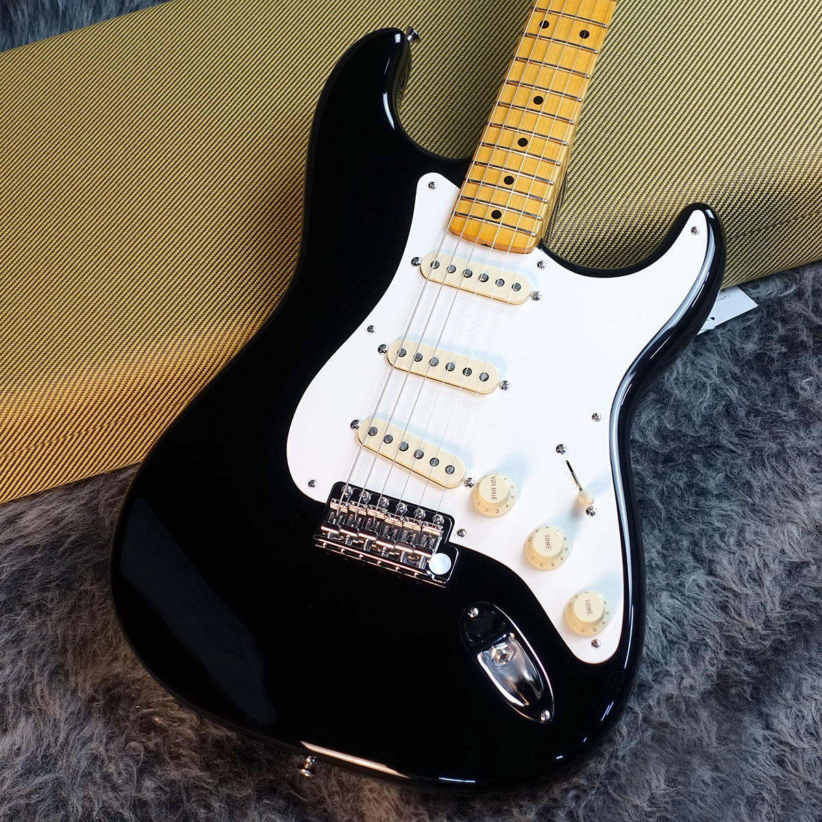 Fender American Vintage II 1957 Stratocaster Black拍卖