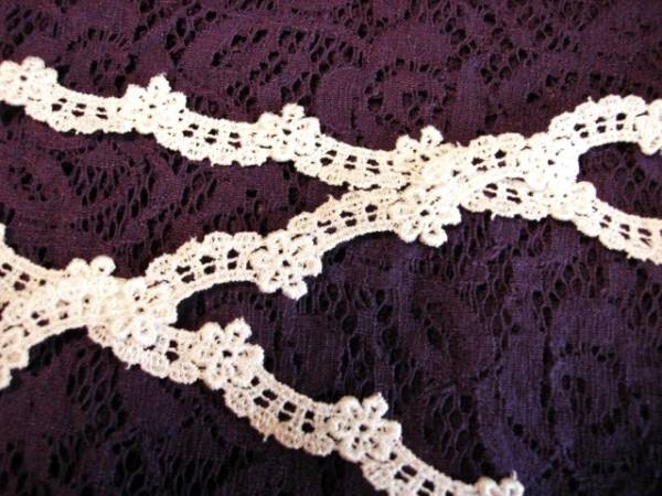 1.5m単位★コットンケミカルスカラップレース 花 オフ白 綿 巾1cm 延長可拍卖