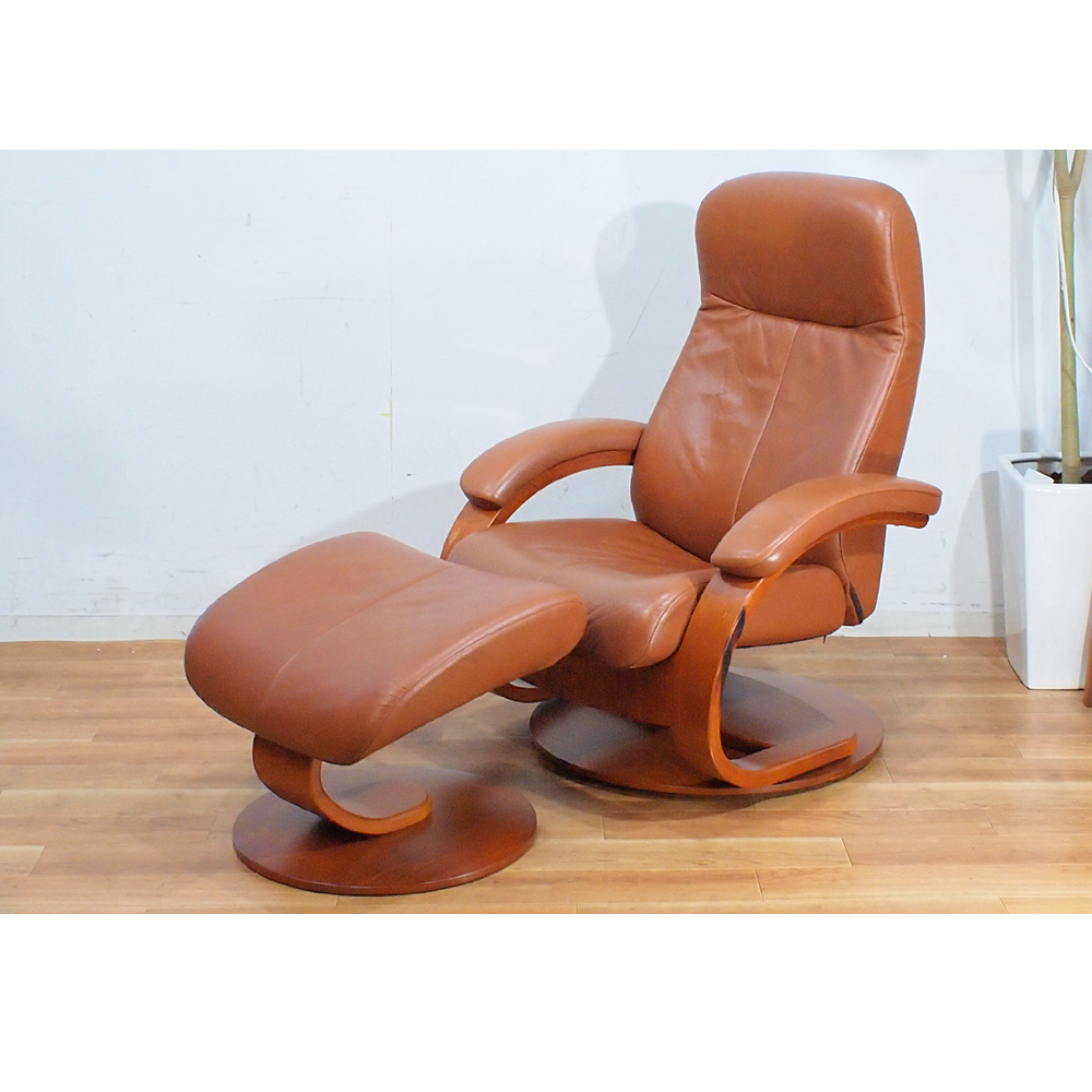 イエリアーダ Hjellegjerde リクライニングチェア オットマン付き 北欧 本革拍卖