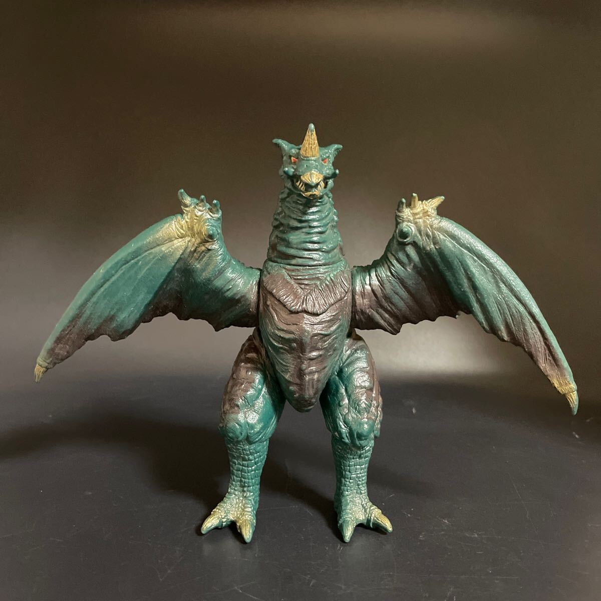 バンダイ パワードチャンドラー ソフビ フィギュア ウルトラマン ウルトラ怪獣 ウルトラマンパワード 日本製 円谷プロ 特撮 怪獣ソフビ拍卖