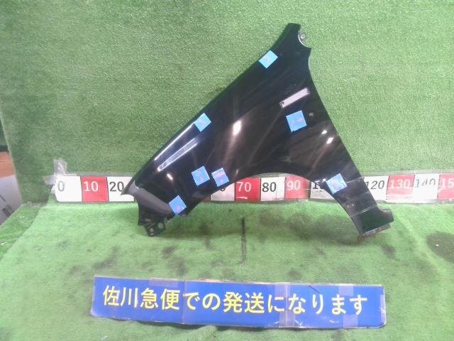 スズキ アルト ワークス RS/Z HA22S 左 フロント フェンダー パネル エンブレム欠品 全体凹み有 腐食・浮き錆・擦り傷有り 現状販売 中古拍卖