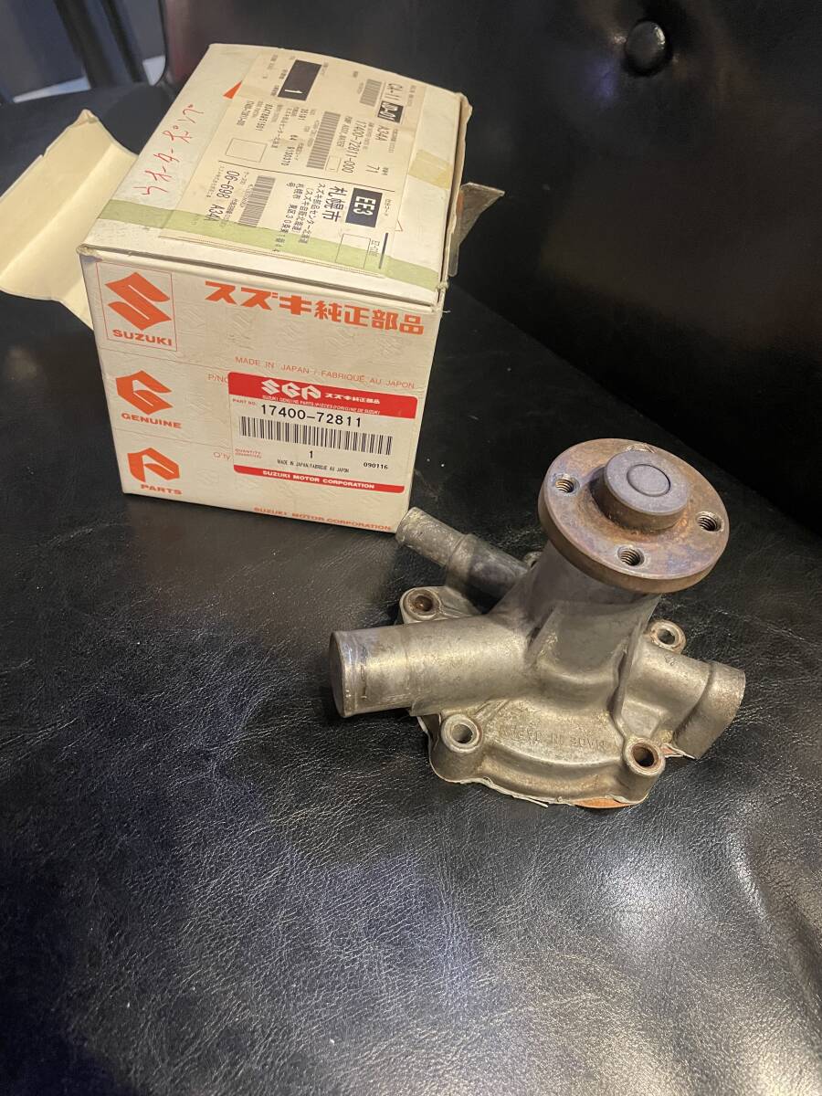 スズキ純正 SJ10 ウォーターポンプ ジムニー 011拍卖