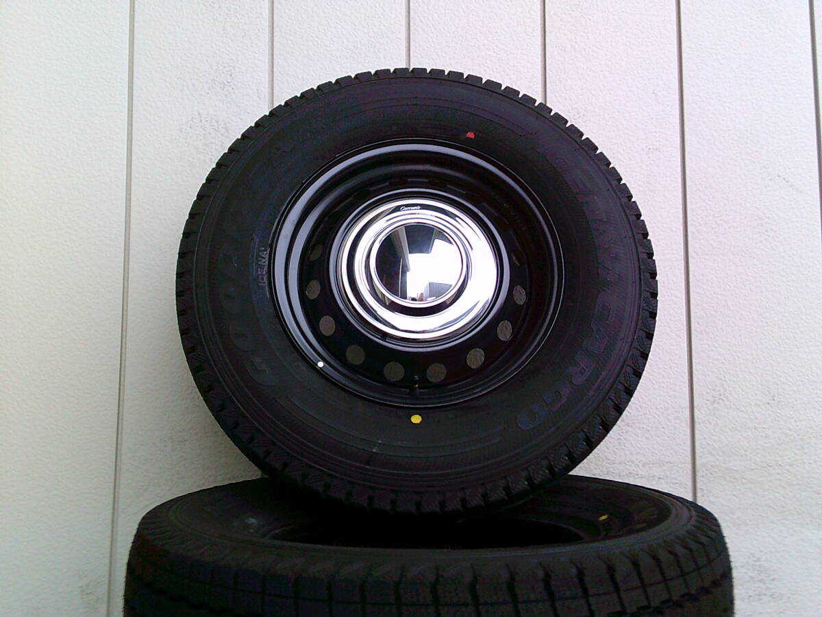 新品☆グッドイヤー☆アイスナビカーゴ☆195/80R15 107/105N☆ネオキャロホイール☆ハイエース用☆Hu拍卖