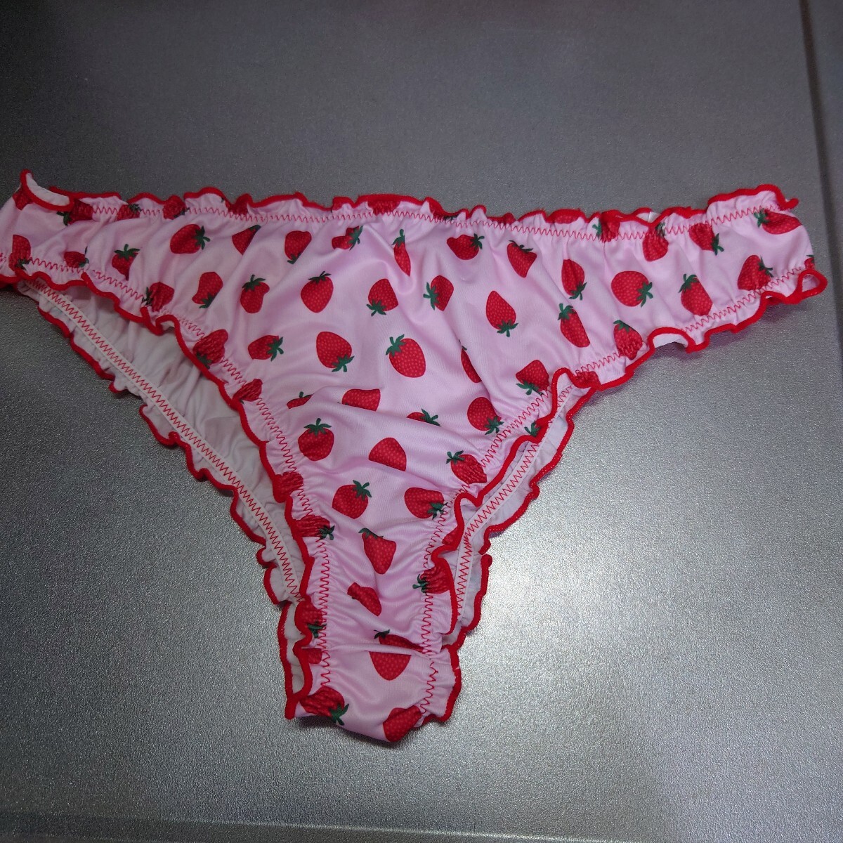 【XL】 ショーツ イチゴ柄拍卖