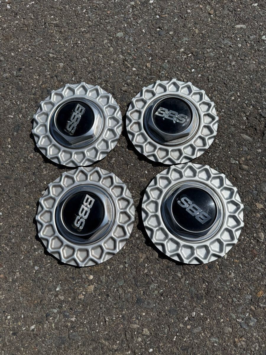 BBS RG用センターキャップ4個セット シルバー 16~17インチ用 ロック式 当時物 中古品 09.23.137 09.23.133 09.23.131 即決あり拍卖