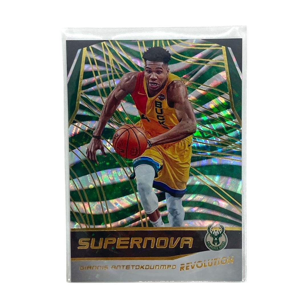 PANINI NBAカード REVOLUTION GIANNIS ANTETOKOUNMPO BUCKS #3 中古 IT2拍卖