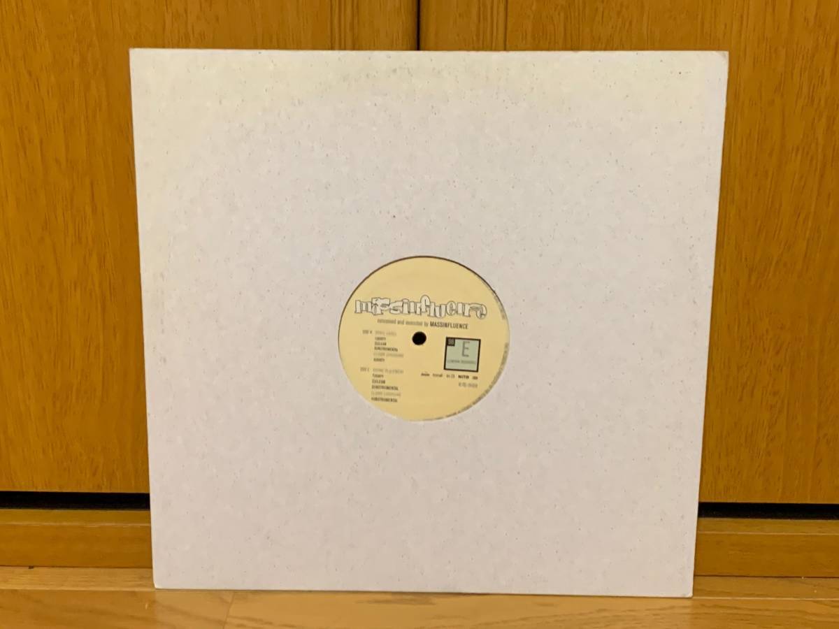 MASS INFLUENCE ♪SPACE CASES US オリジナル拍卖