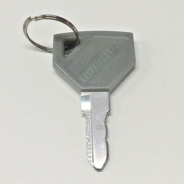【新潟】ヤンマー 汎用 コンバイン エンジンキー 中古 スペアキー 合鍵 鍵 キー エンジン 始動 部品 パーツ 予備 レターパック GS GS360拍卖