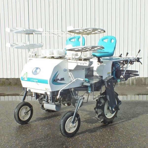 【新潟】クボタ 半自動 乗用 レタス 移植機 KP-2LE 2条植え 2人乗り 自走式 4.2馬力 油圧 定植機 移植 植え付け 植付け 野菜 中古 倉庫保管拍卖
