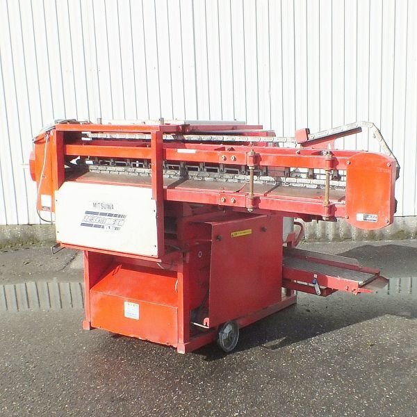 【新潟】ミツワ 全自動 枝豆 脱莢機 KX-D1 200V サヤ取り もぎとり もぎ取り 脱莢 選別 摘取 収穫 エダマメ えだまめ 中古 実動 倉庫保管拍卖