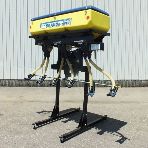 【新潟】タイショー グランドソワー AS-90R リア 電動 リモコン無し 肥料散布機 肥料まき トラクター ロータリー 粒剤 粉剤 中古 倉庫保管拍卖